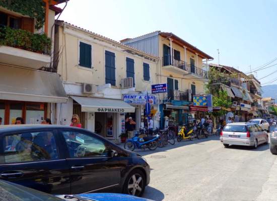 Noleggio Auto di aeroporto Lefkada- Potete Affitare auto dall' aeroporto di Aktion Prevesa Nidri Car Rentals. Rent a car Nidri, Lefkada, Aktion PVK Preveza airport. Hire a car Lefkada airport. Rent a car at Nikiana, Ligia, Lefkas town, Lefkada marine port, Agios Ioannis, Agios Nikitas, Vassiliki port, Sivota bay, Vlicho bay, Desimi camping. Noleggio Auto & Motorini Lefcada- Noleggio Automobili Lefkada- Potete Affitare Auto in Cita e Marina Di Lefkada- Auto Motorini Scooter in affito in Agios Ioannis Lefkada