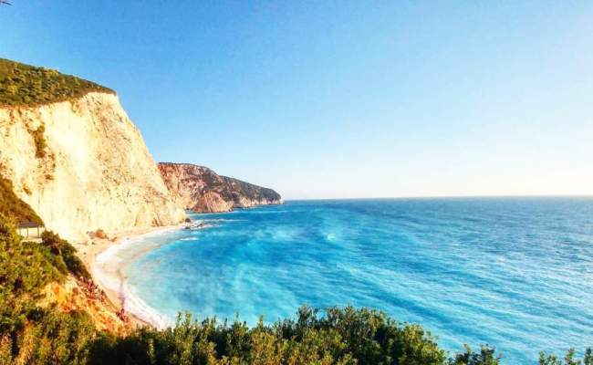 Lefkada Car Rentals. Noleggio Auto & Motorini Lefcada- Noleggio Automobili Lefkada- Potete Affitare Auto in Cita e Marina Di Lefkada- Auto Motorini Scooter in affito in Agios Ioannis Lefkada.- Mietwagen Lefkas Agios Ioannis - Autovermietung lefkada Hafen - Autovermietungen am Meereshafen von Lefkada- Mietwagen vergleichen - Auto mieten ab Lefkas. Lefkada town rent a car. Hire a car Marine Lefkas town. Car rental Agios Ioannis Nidri Car rentals
