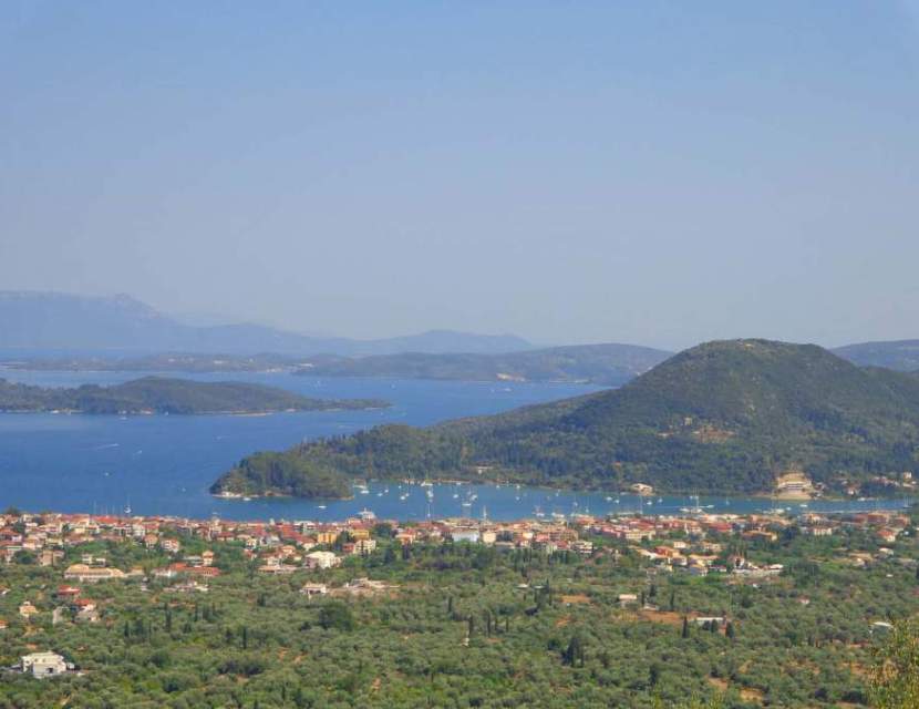 Noleggio Auto Lefkada- Potete Affitare auto dall' aeroporto di Aktion Prevesa Nidri Car Rentals. Rent a car Nidri, Lefkada. Ενοικιάσεις αυτοκινήτων στο Νυδρί Λευκάδας. Ενοικιάσεις αυτοκινήτων Νικιάνα Λευκάδας, Λυγιά, Μεγανήσι, Βλυχό, Σύβοτα, Βασιλική.